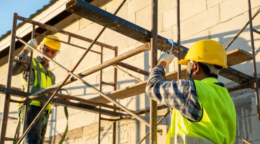 Professional fairlawn roofing services in Middle Brook, MO